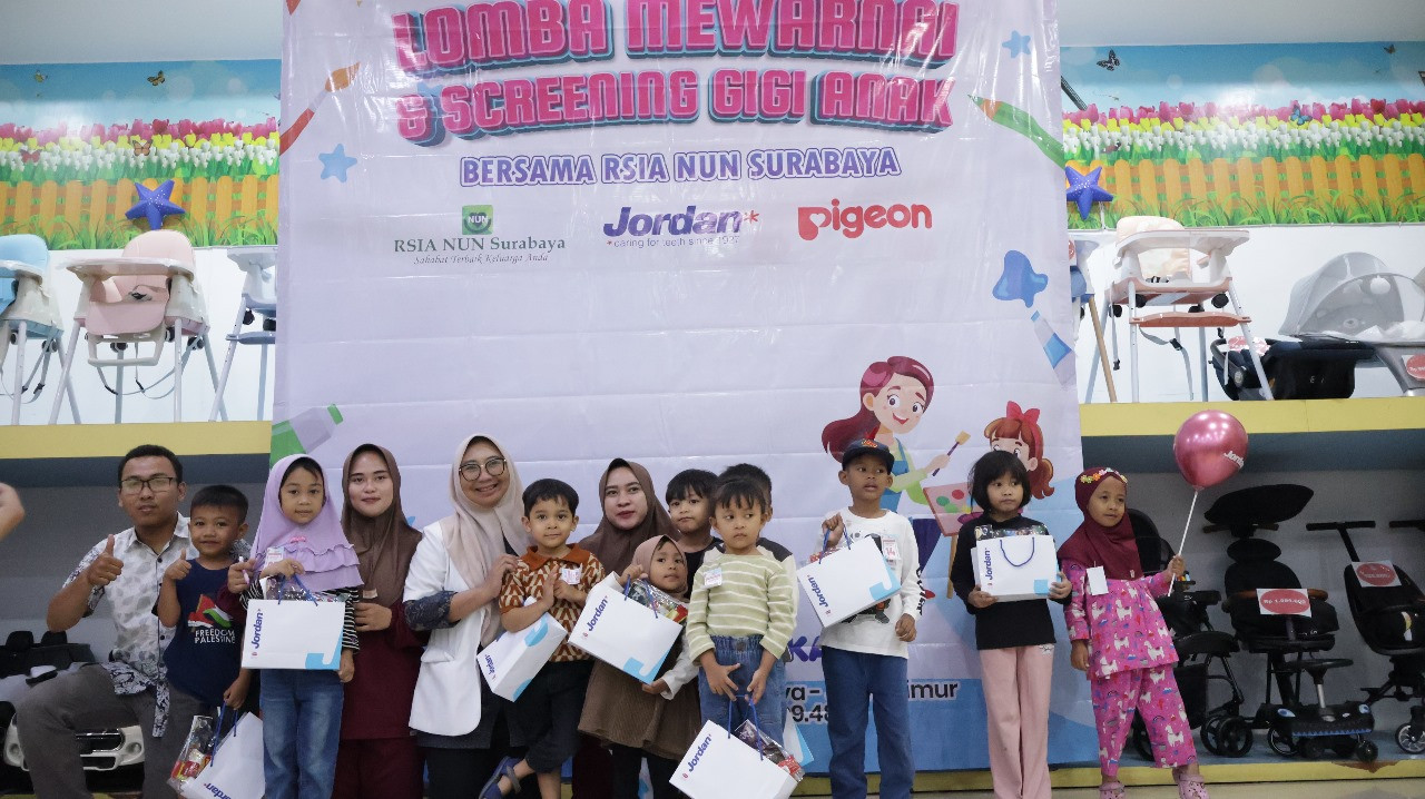 KESERUAN LOMBA MEWARNAI